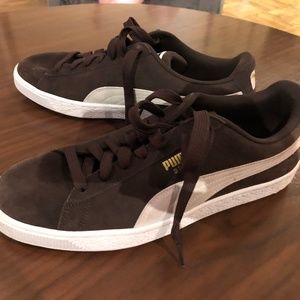Brown Suede Puma sneakers for men